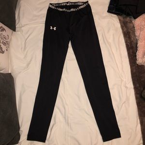 Black & white under armour tights